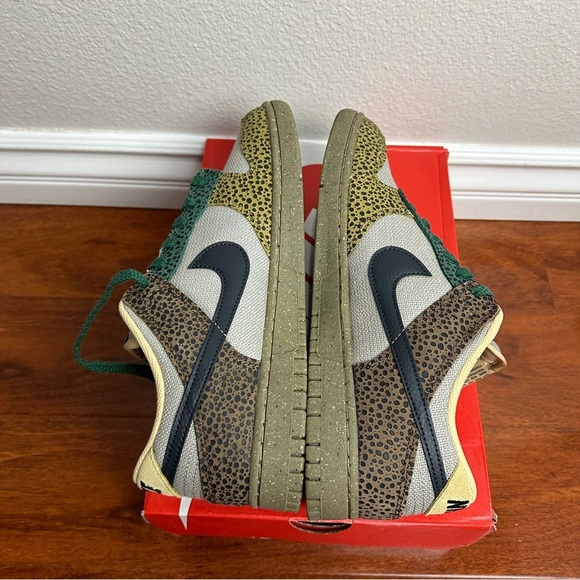 Nike Dunk Low Safari Golden Moss Size 11 - Picture 4 of 9